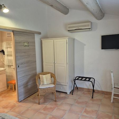Mas Clement - Chambre Et Table D'Hotes LʼIsle-sur-la-Sorgue Eksteriør bilde