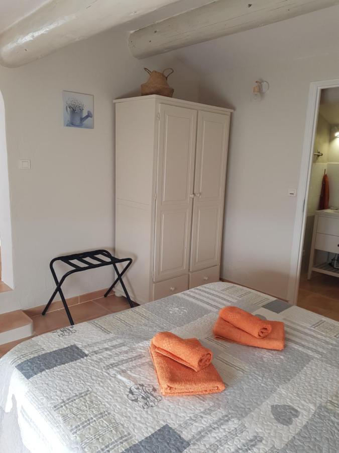 Mas Clement - Chambre Et Table D'Hotes LʼIsle-sur-la-Sorgue Eksteriør bilde