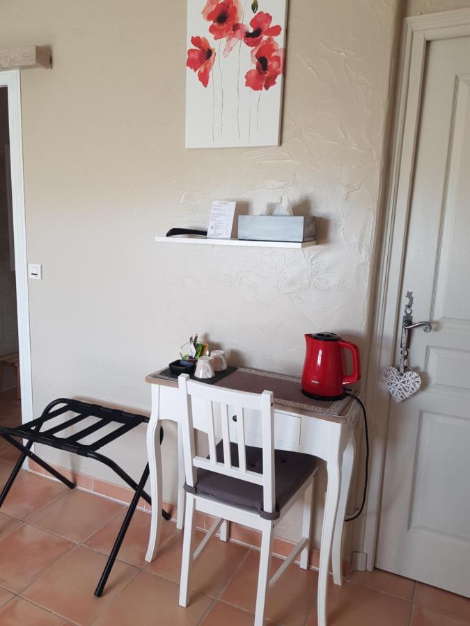 Mas Clement - Chambre Et Table D'Hotes LʼIsle-sur-la-Sorgue Eksteriør bilde