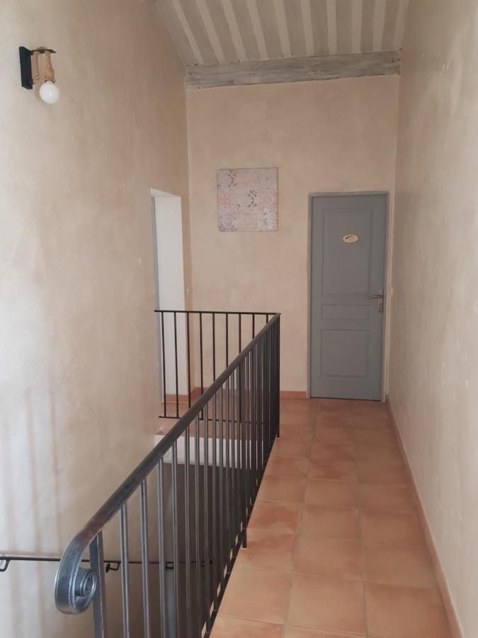 Mas Clement - Chambre Et Table D'Hotes LʼIsle-sur-la-Sorgue Eksteriør bilde